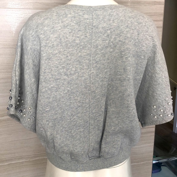 Cropped Grey Sweatshirt with pearl details - Picture 5 of 7